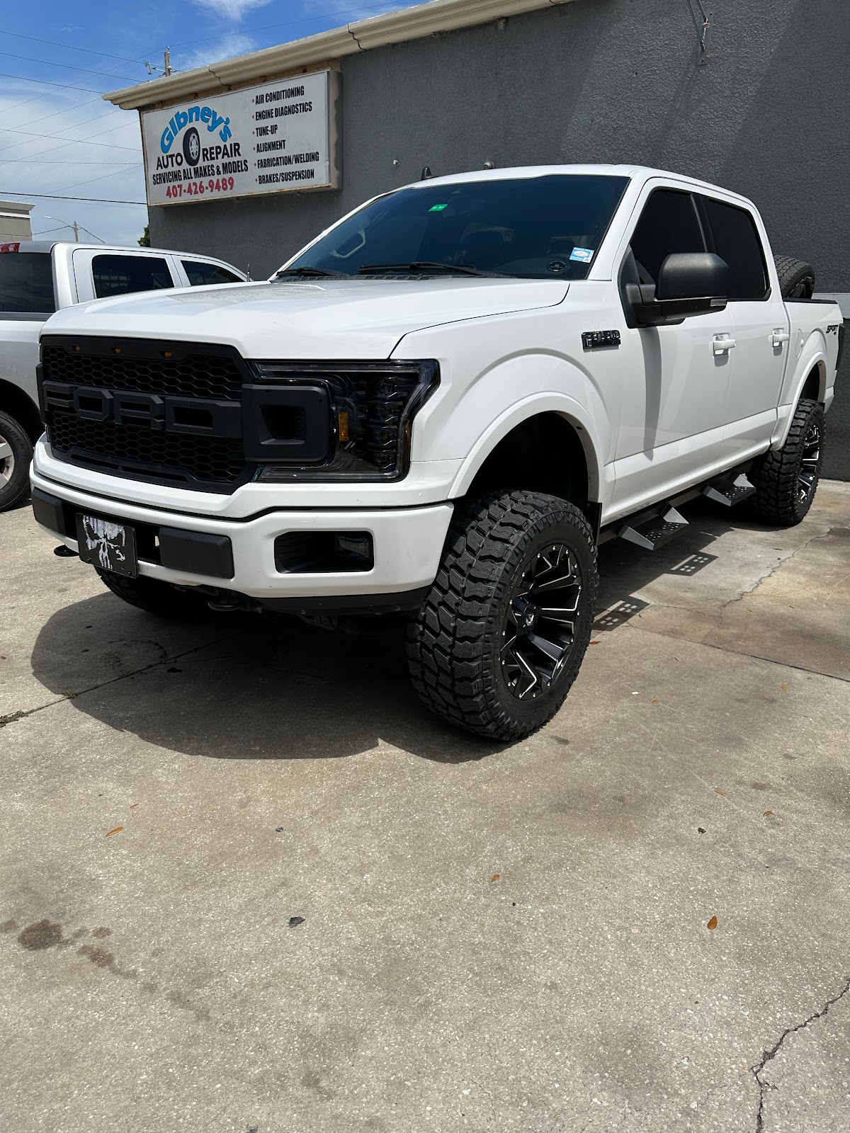 Gibney's Auto Repair photo 1